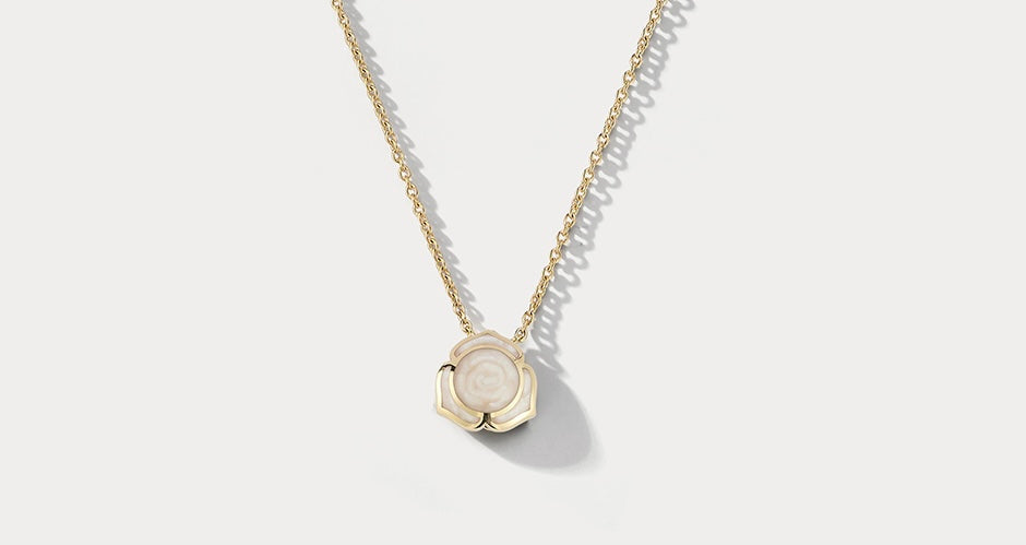 Heartnote Yellow Gold and Pearl Ceramic Pendant - Ammrada